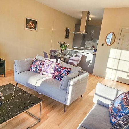 Royal Mile - Bright 2 Bedroom Apartment إدنبرة المظهر الخارجي الصورة
